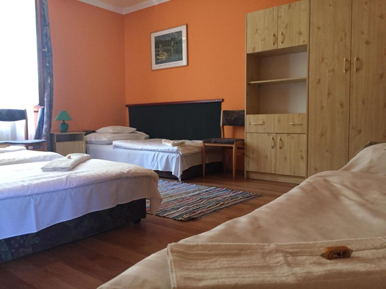 Apartman Dora Hajduszoboszlo Exterior photo